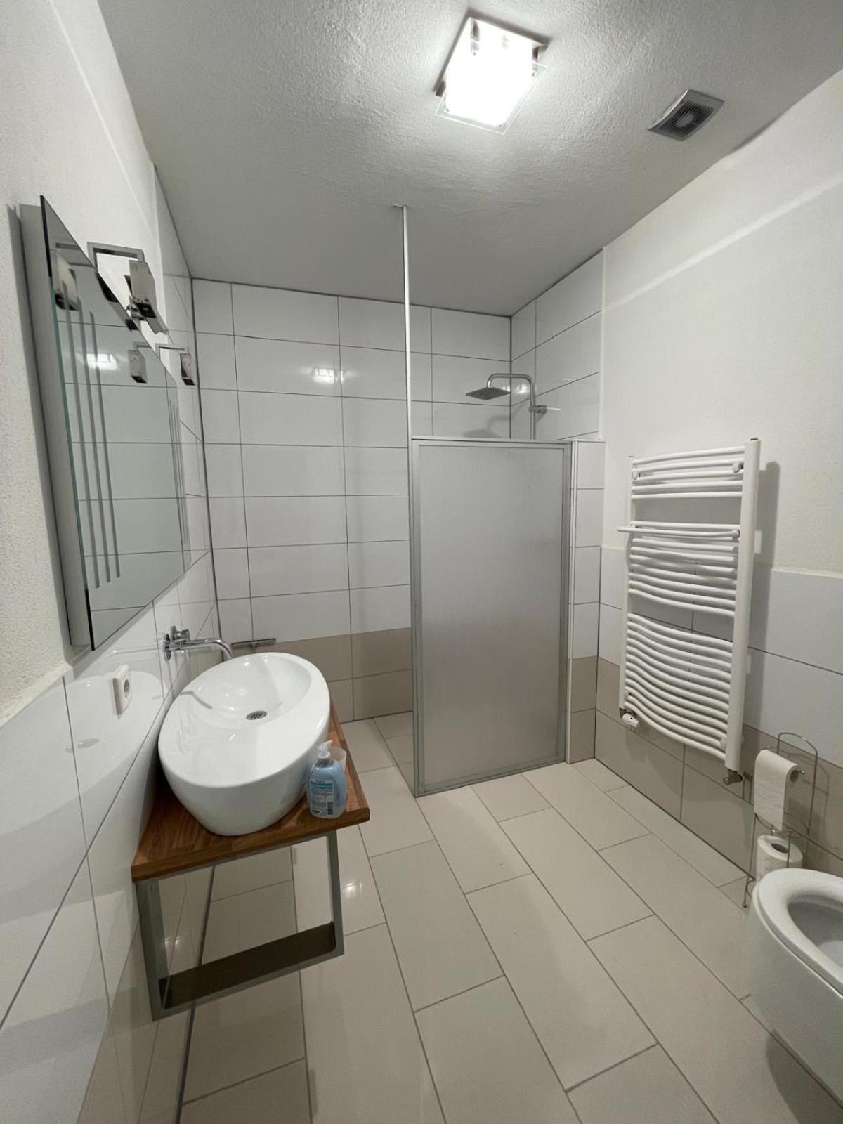 גלוקסבורג Ferienwohnung Am Schlosspark מראה חיצוני תמונה